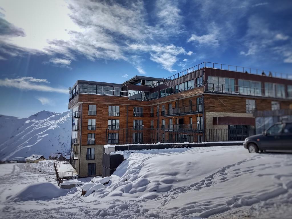 Kato's Aparthotel Gudauri Mgzavrebi Bagian luar foto