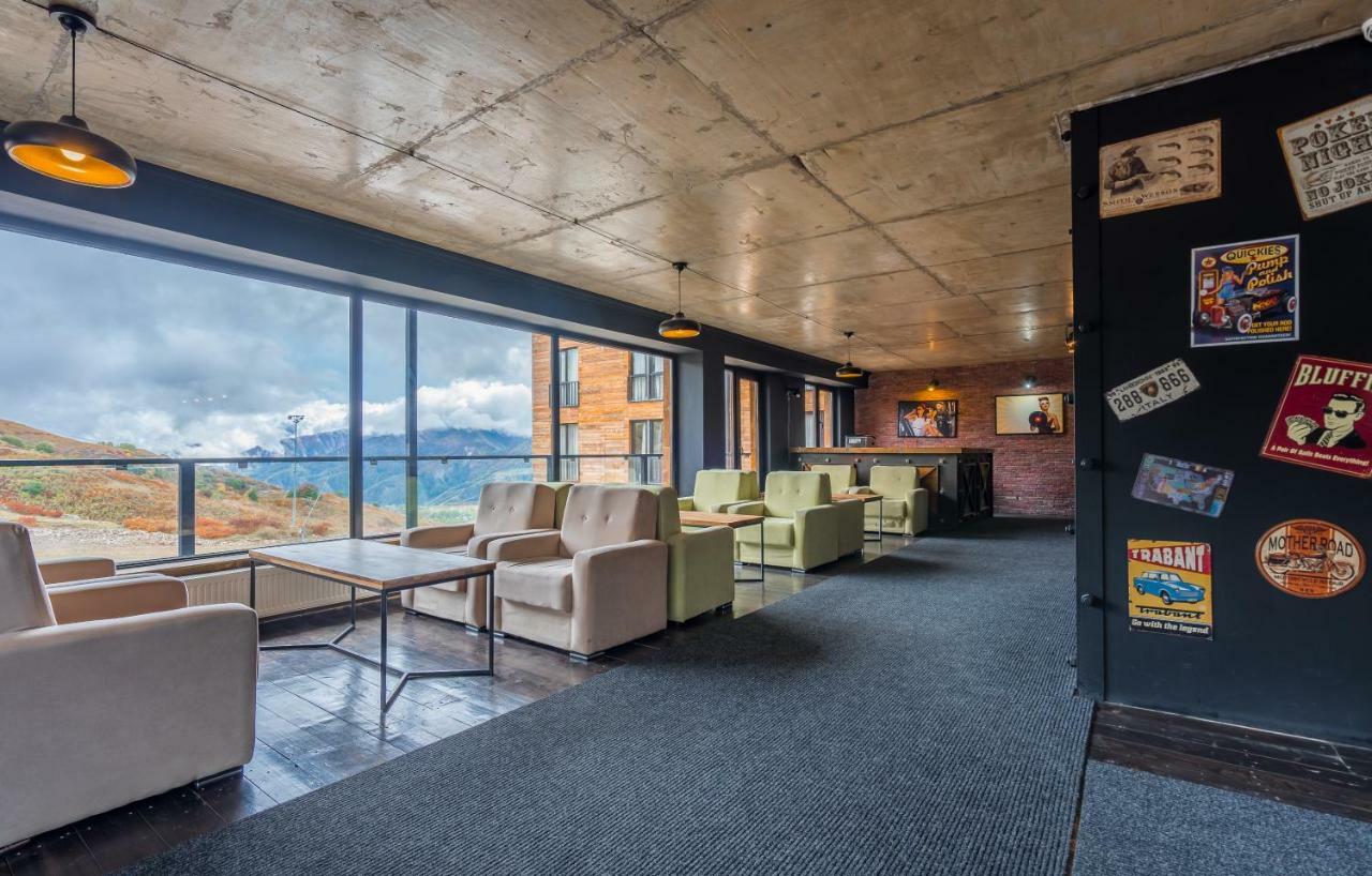 Kato's Aparthotel Gudauri Mgzavrebi Bagian luar foto